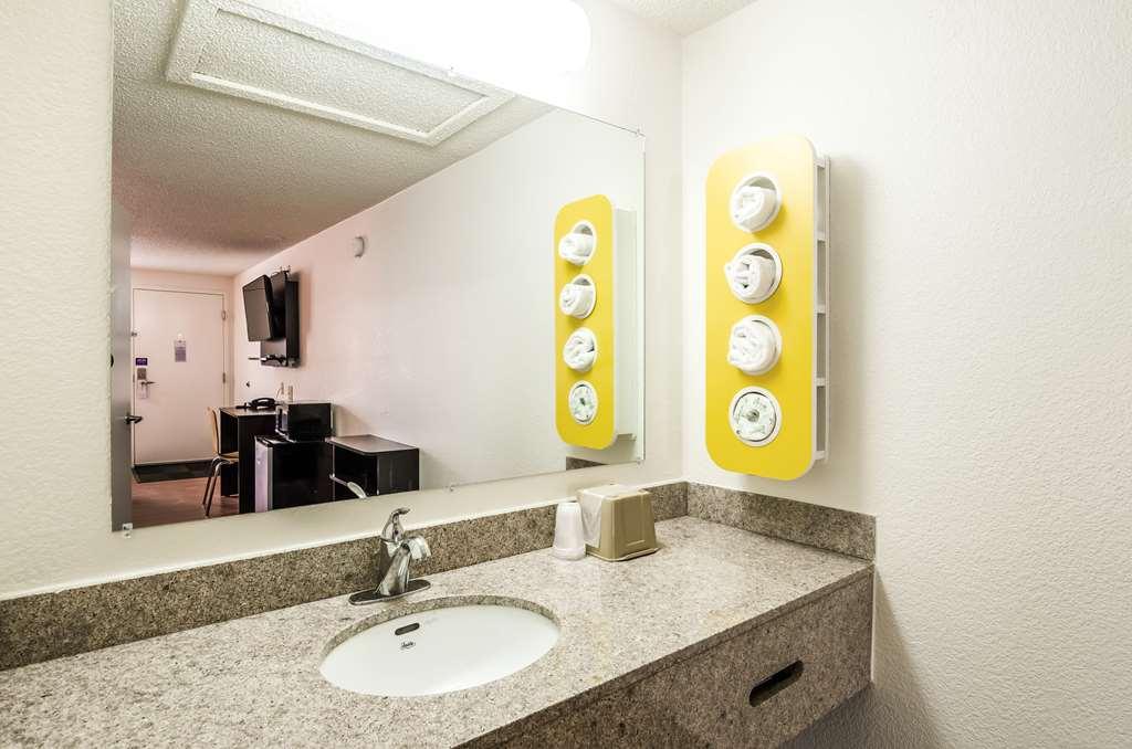 Motel 6 Troutville, Va 部屋 写真