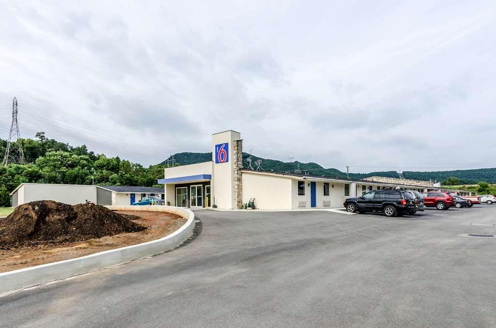 Motel 6 Troutville, Va エクステリア 写真