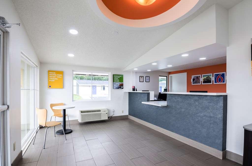 Motel 6 Troutville, Va インテリア 写真